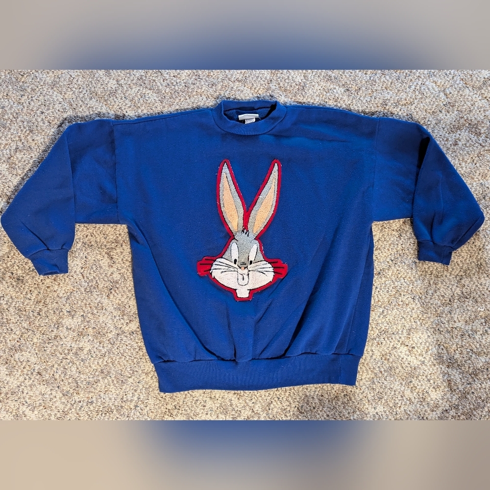 Vintage bugs bunny crew neck sweater. American characters size XL‎